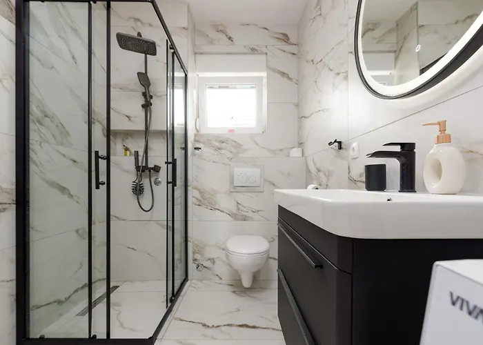 شقة In With Heated Swimming Pool *